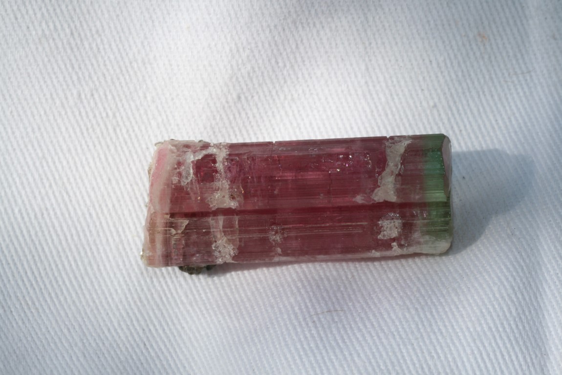 Watermelon Tourmaline soothes the heart 5267